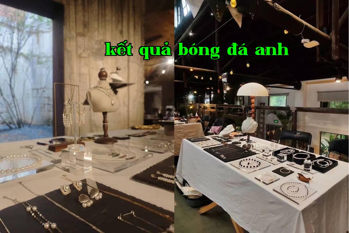 Phòng trưng bày 3 - Trưng bày trang sức 2.jpg